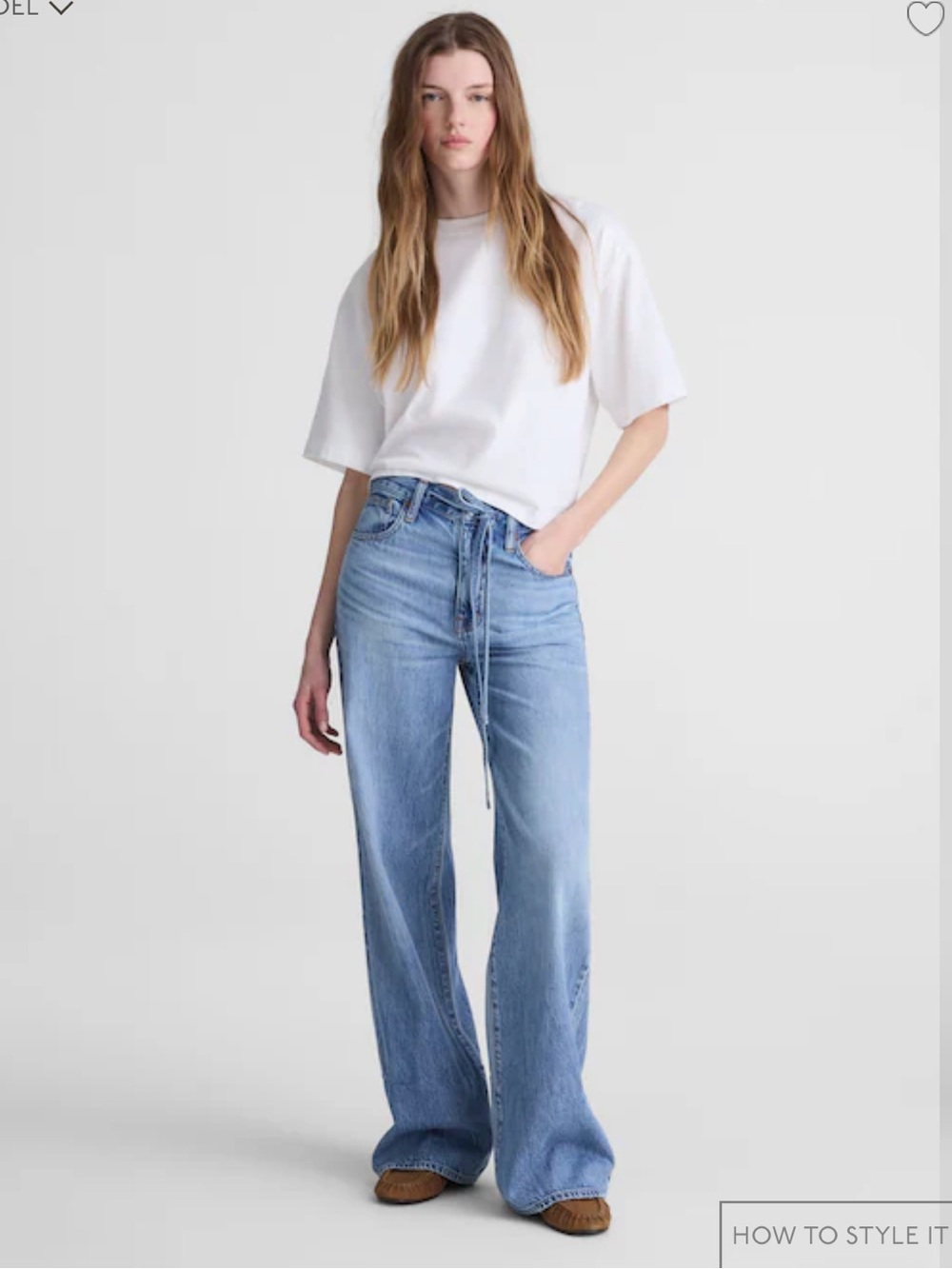 Madewell The Ultimate Wide-Leg Jean in Airy Denim- Raebrook WashAiry